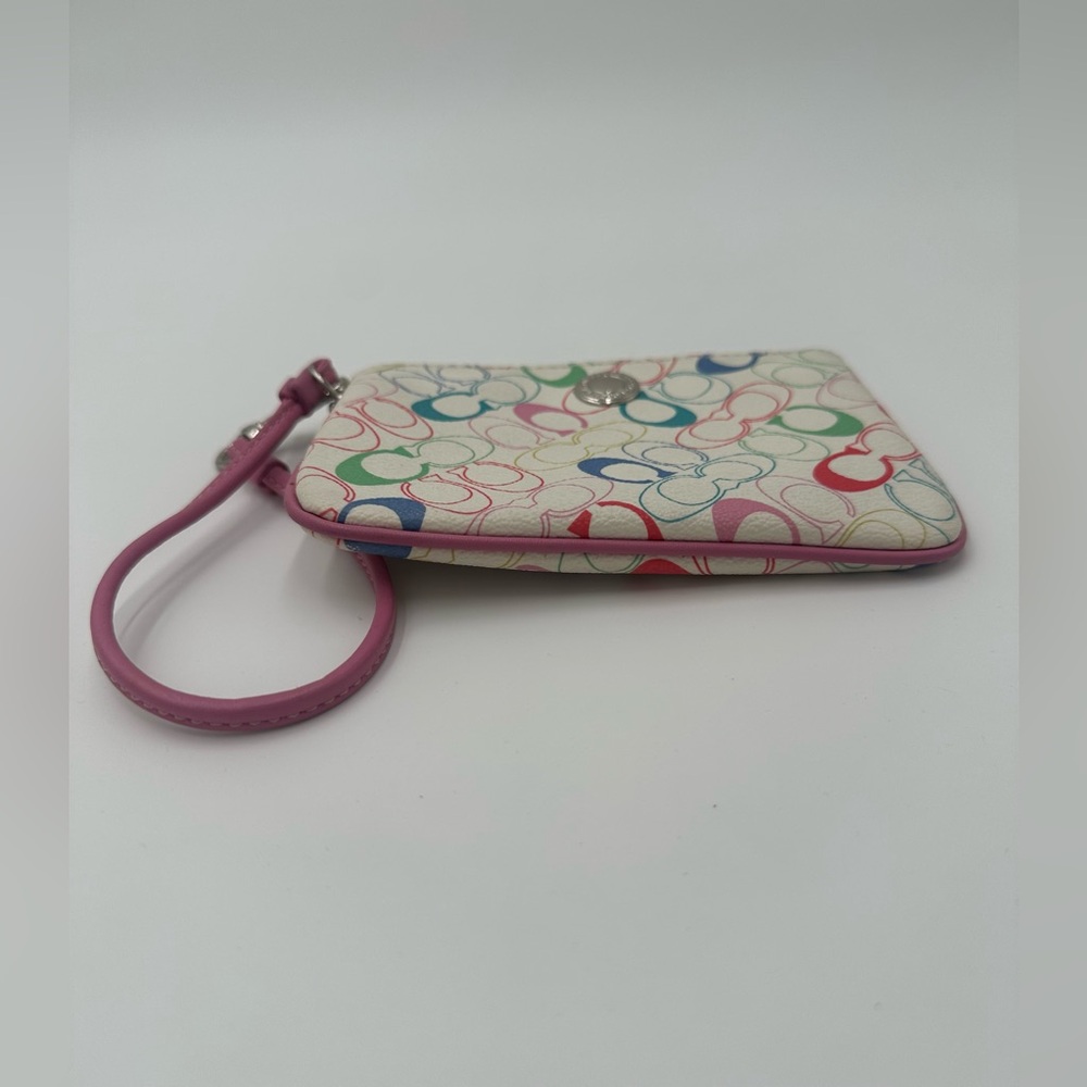 Coach Hamptons Scribble Signature Wristlet - Picture 6 of 6